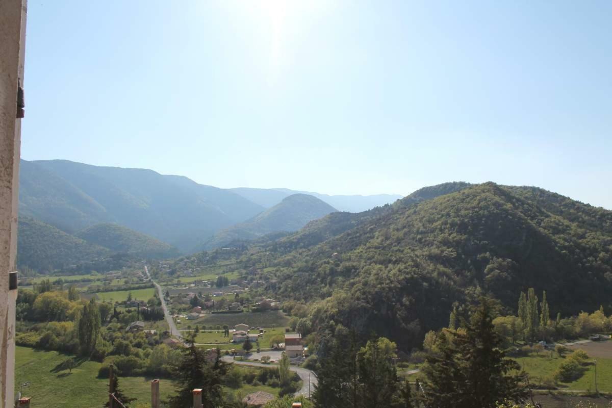 Les Calades Du Ventoux Lejlighed Montbrun-les-Bains Eksteriør billede